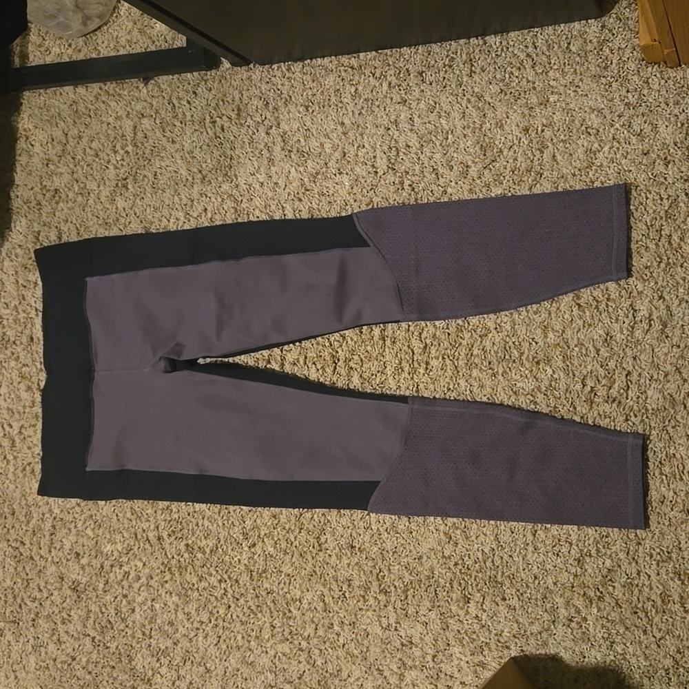 Fabletics powerhold leggings